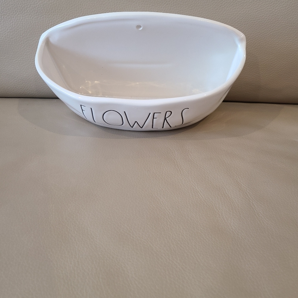 Rae Dunn Flowers Planter - Picture 3 of 4